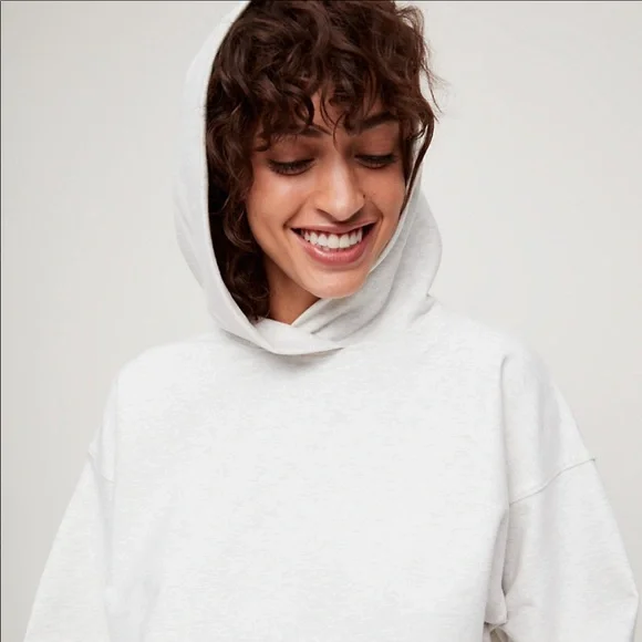 NWOT Aritzia The Constant Cropped Hoodie in Heather Sport White - Picture 2 of 8